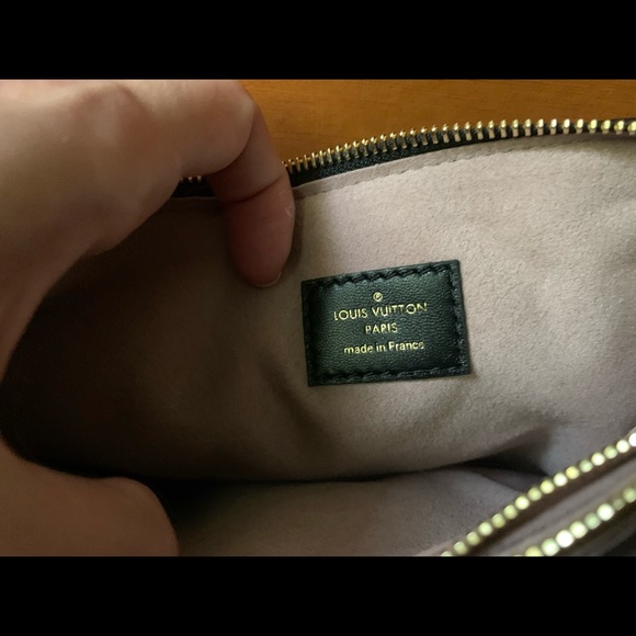 Brand New Louis Vuitton Cousin PM Noir - Picture 4 of 4